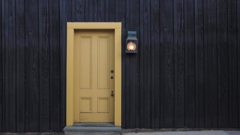 How to Make a Statement with Your Front Door 