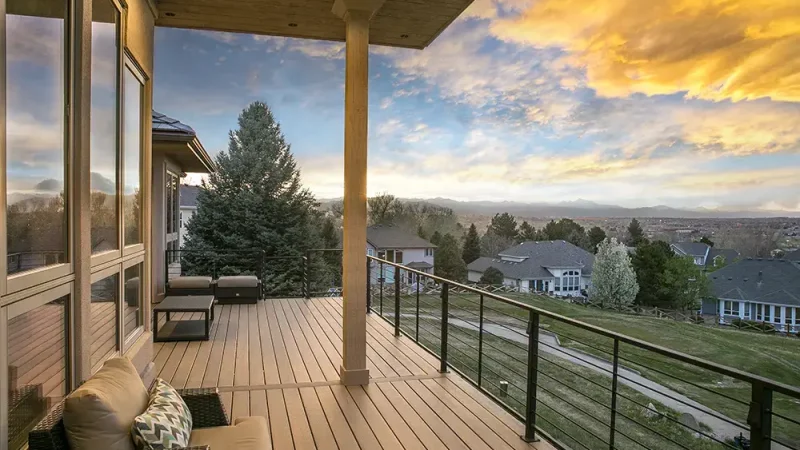 Reliable Deck Contractors Always Show Up and Earn Your Trust with Every Step